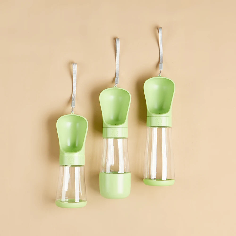 Gourde pour animaux de compagnie – Ouverture Twist, légère et idéale pour l’extérieur